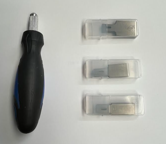 Blue/Black Handle Chisel Set