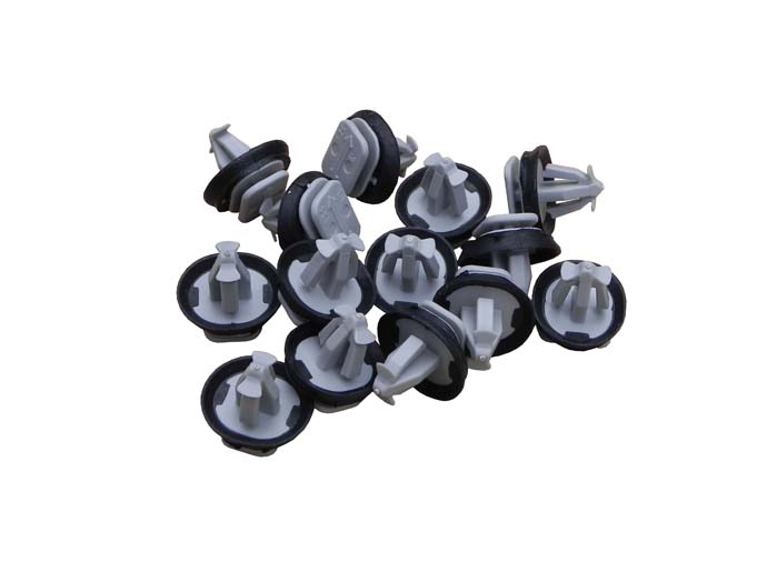IVECO Daily (5801720444) WS clips for side & corner mouldings x 14